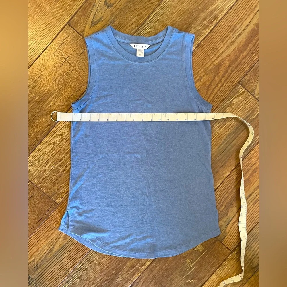 Athleta Breezy Sleeveless Light Blue Tee Tank, Size XS - Picture 3 of 5
